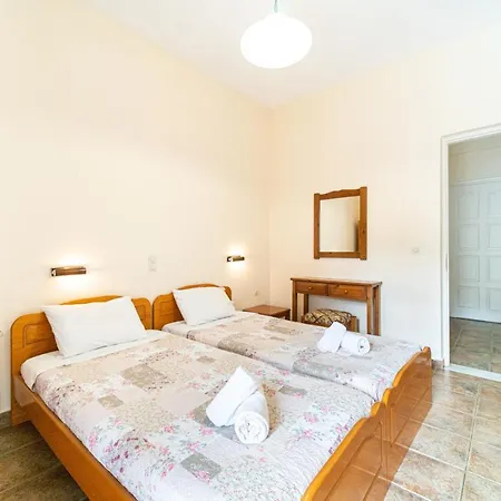 Arianna 14 * Παλαιοκαστρίτσα